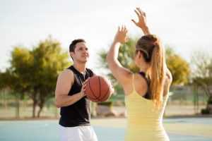 Как выбрать баскетбольный мяч: правила