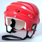 Как выбрать хоккейный шлем