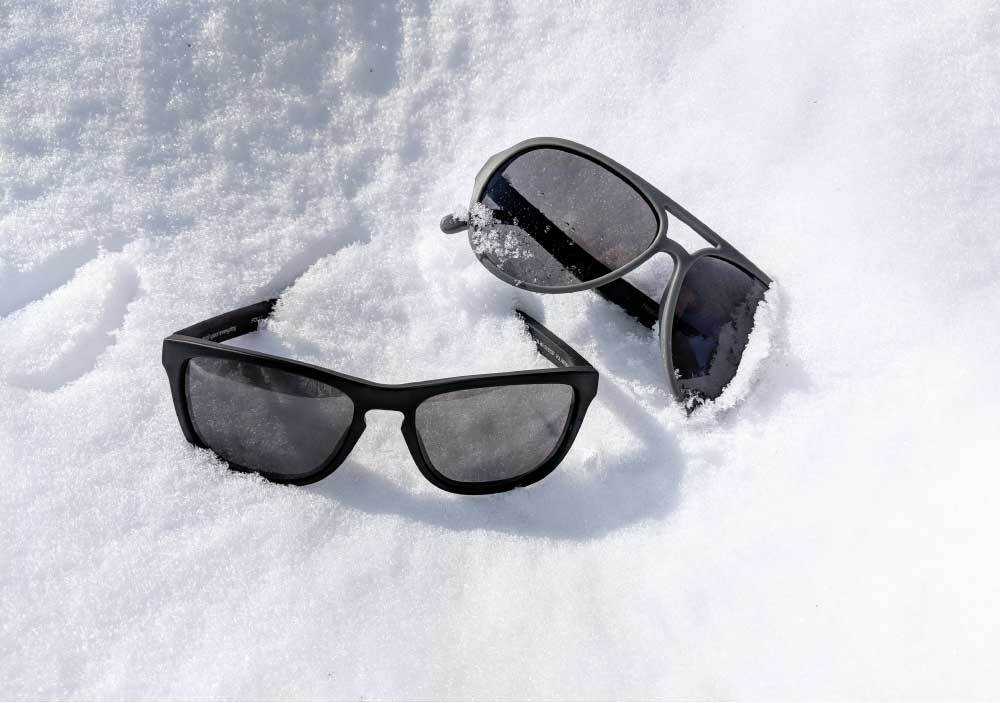 Зимние солнцезащитные очки.