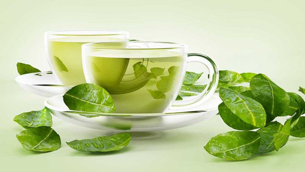 чашка с зеленым чаем